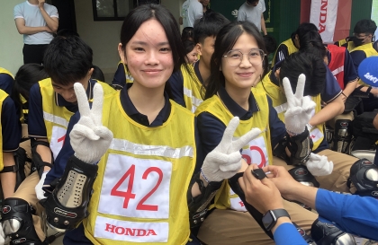 Honda Việt Nam bắt đầu chương trình bồi dưỡng kỹ năng lái xe cho học sinh THPT tại Hà Nội
